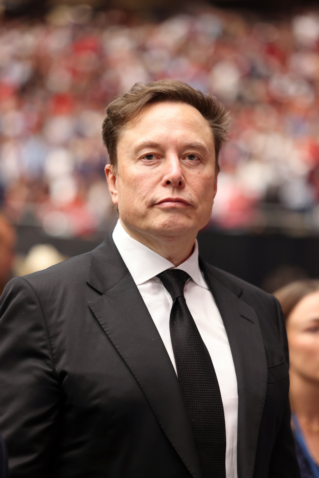 Elon Musk se torna o primeiro trilionário da história