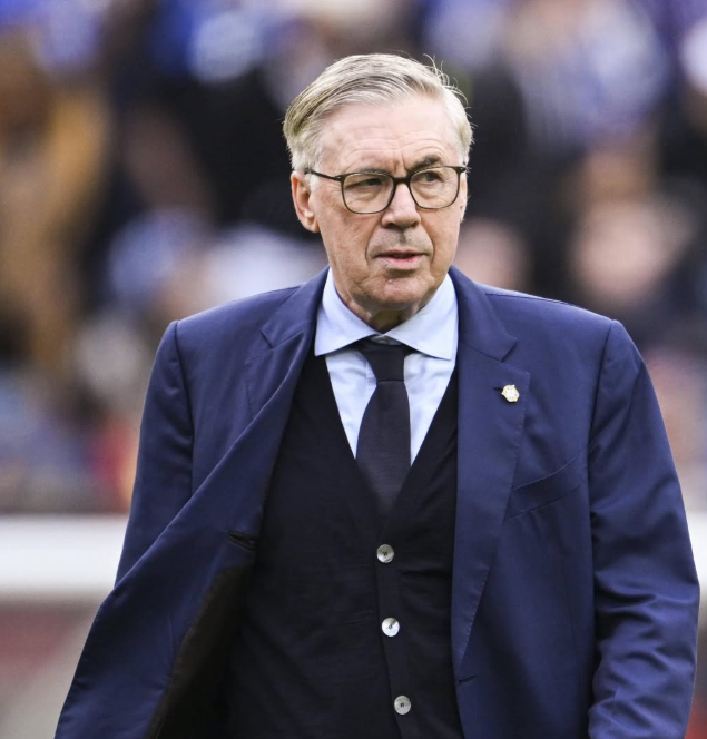 Ancelotti lamenta eliminação e já projeta novo ciclo: "Não é o fim"