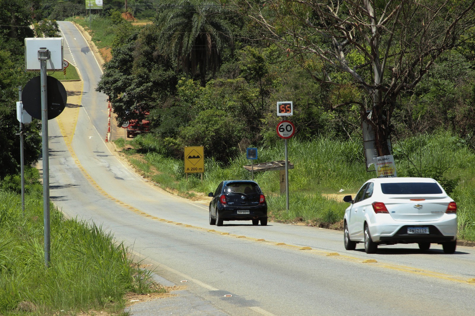 Rodovias mineiras terão nova geração de radares com leitura automática de placas em tempo real